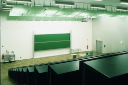 Doppelpylonentafel-elektrisch